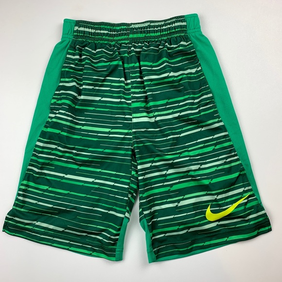 🎉SOLD🎉 Nike Large L Boys Youth Dri Fit Shorts - Picture 2 of 8